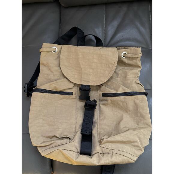 NWOT BAGGU Sport Backpack Zip & Clip Top Shoulder Bag Dark Khaki Black Strap - Picture 6 of 6